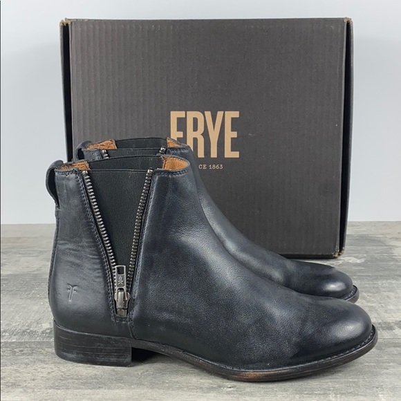 Frye Womens Carly Zip Chelsea Boot